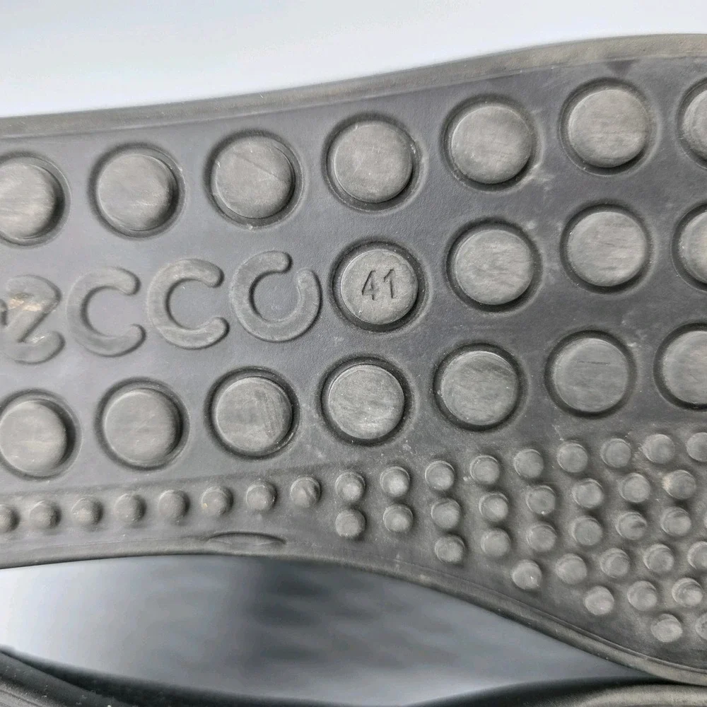 ECCO‎ Bootie Womens 41 Gray Metallic Leather Extra Width Zipper Comfort Sneaker